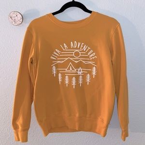 Viva la adventure! Yellow sweatshirt
